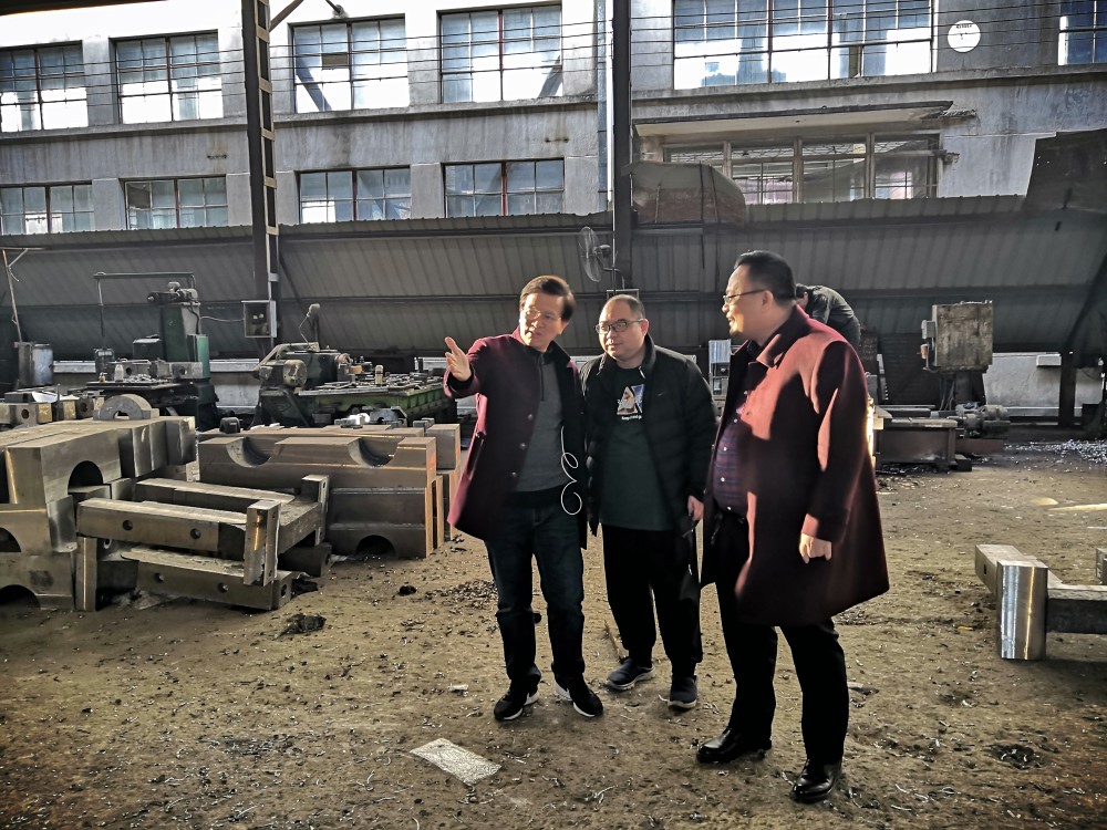 国产成人
党委陈为旭书记一行到校友企业福建金泉集团走访调研3d140a18c72c5e29 国产成人
党委陈为旭书记一行到校友企业福建金泉集团走访调研3d140a18c72c5e29